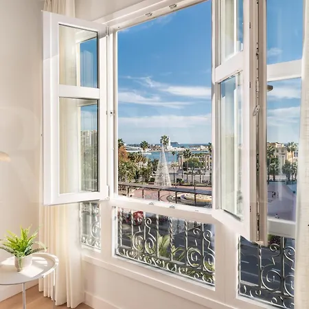 Elegant Coastal Charm With Unique Views By Rems *
